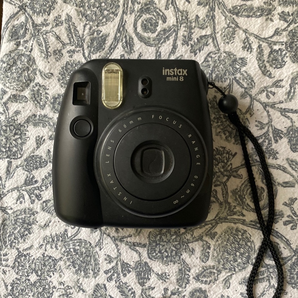 Instan Mini 8